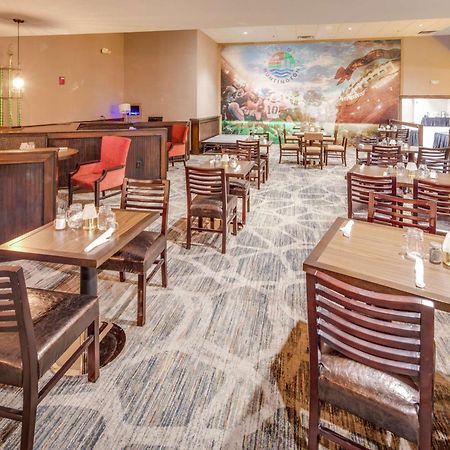 Doubletree By Hilton Huntington, Wv Exterior foto