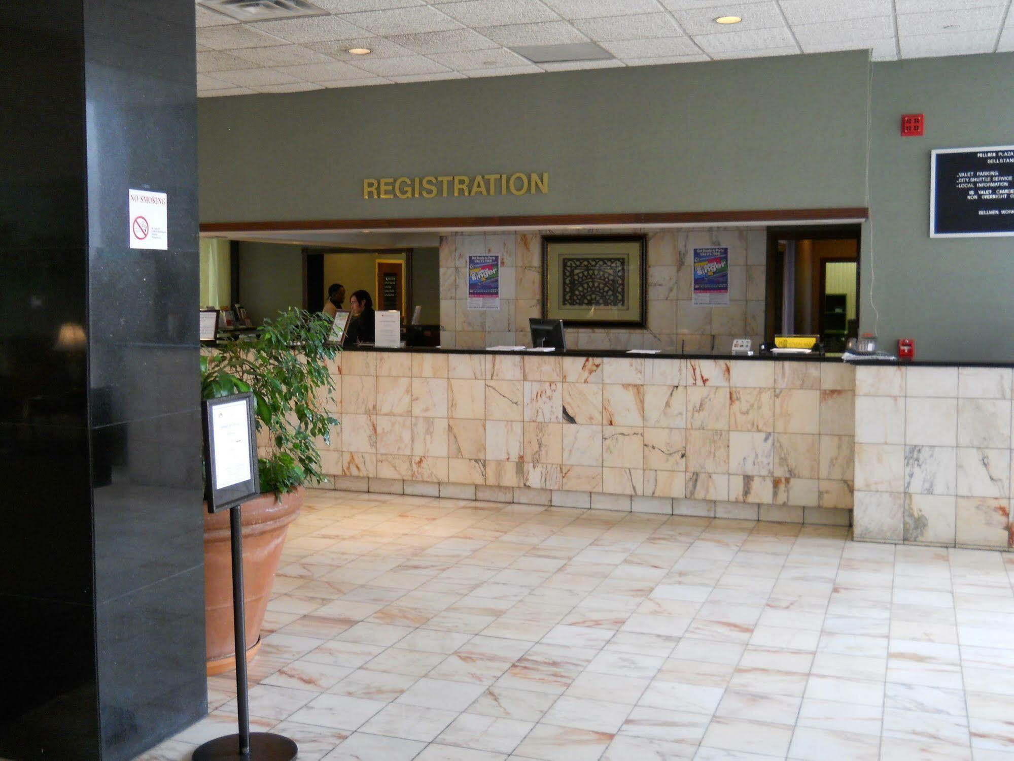 Doubletree By Hilton Huntington, Wv Exterior foto